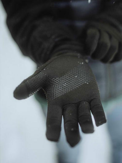 Light outdoor gloves