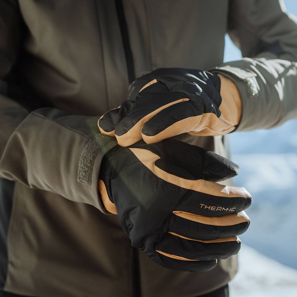 Warm insulating Therm-ic winter sport gloves –